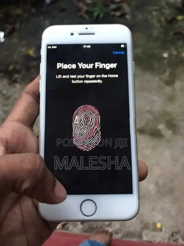 Apple iPhone 8 (Used)