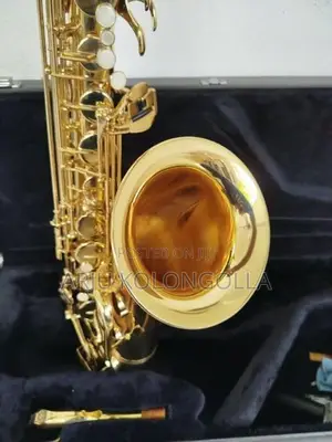 Yamaha Tenor Saxophone