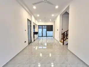 Newly Build Luxury Three Story House For Sale In Piliyandala