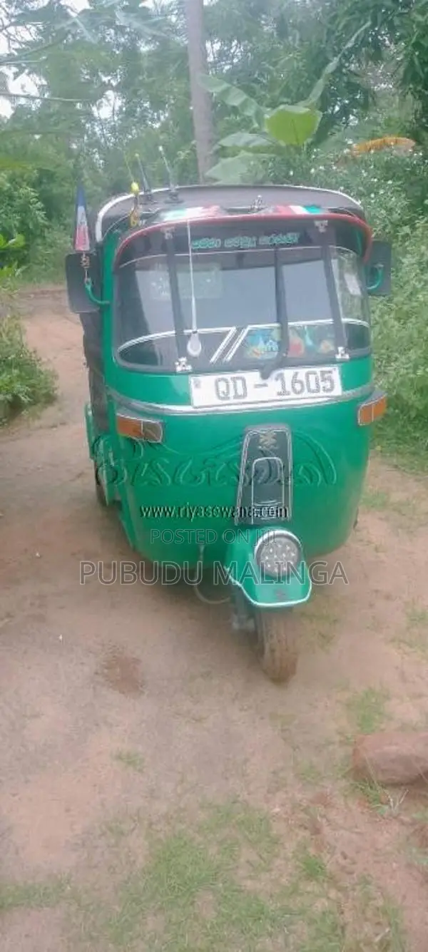 Bajaj 2 Stroke 2006 Three Wheel (Used)