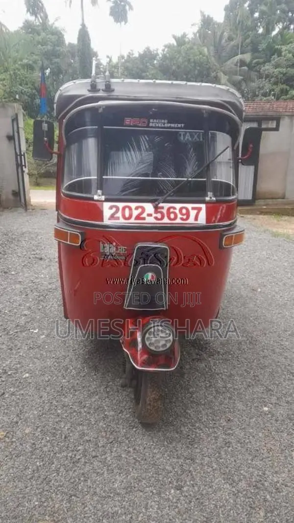 Bajaj 2 Stroke 1996 Three Wheel (Used)