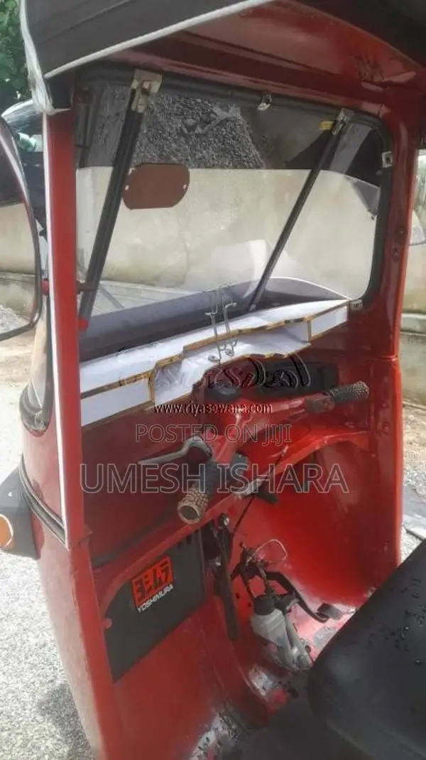 Bajaj 2 Stroke 1996 Three Wheel (Used)