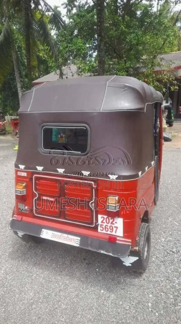 Bajaj 2 Stroke 1996 Three Wheel (Used)