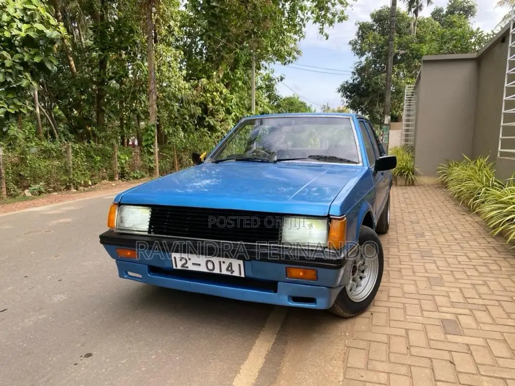 Mitsubishi Lancer Box 1982 Car (Used)