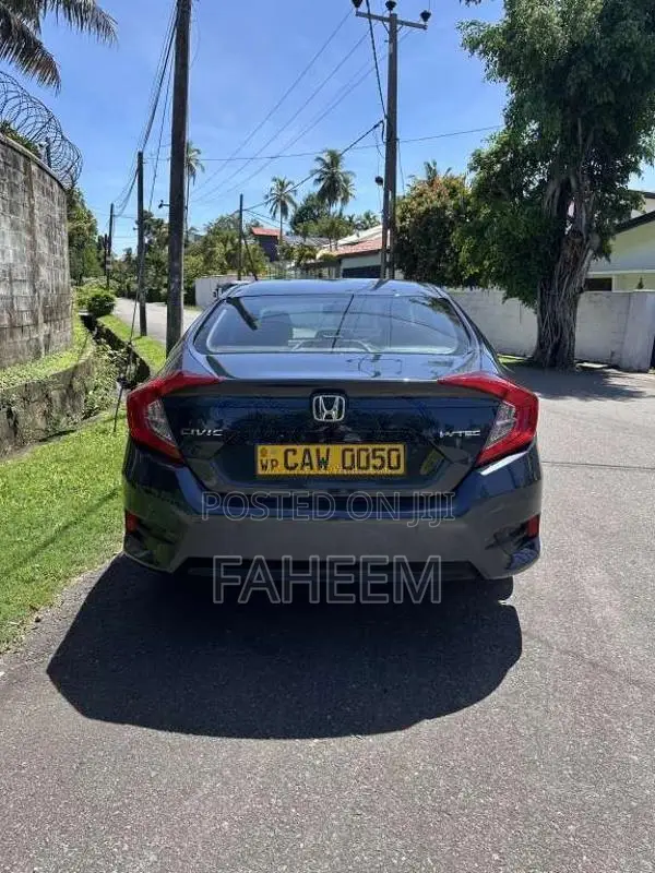 Honda Civic 2017 Car (Used)