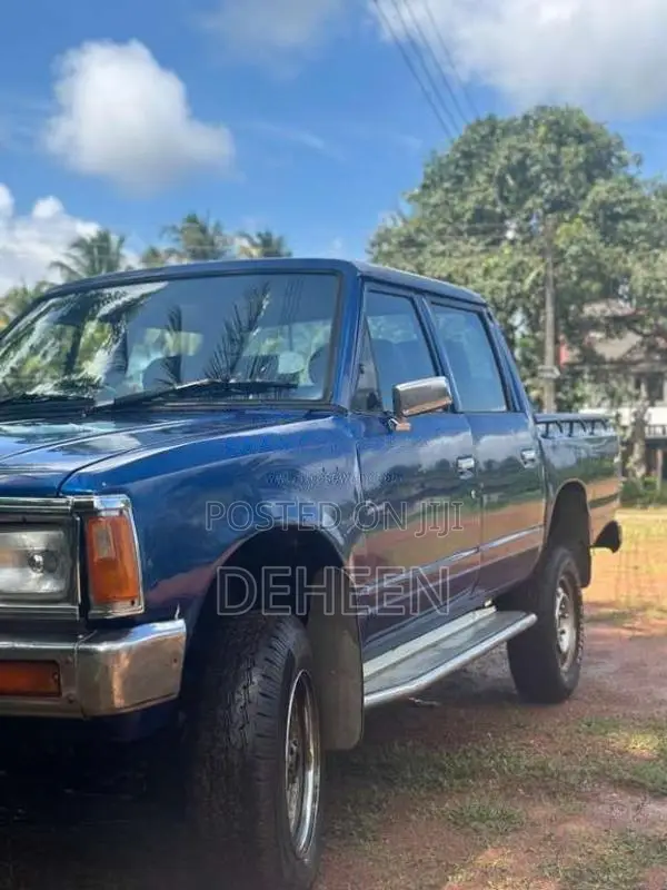 Nissan D21 1985 Pickup (Used)