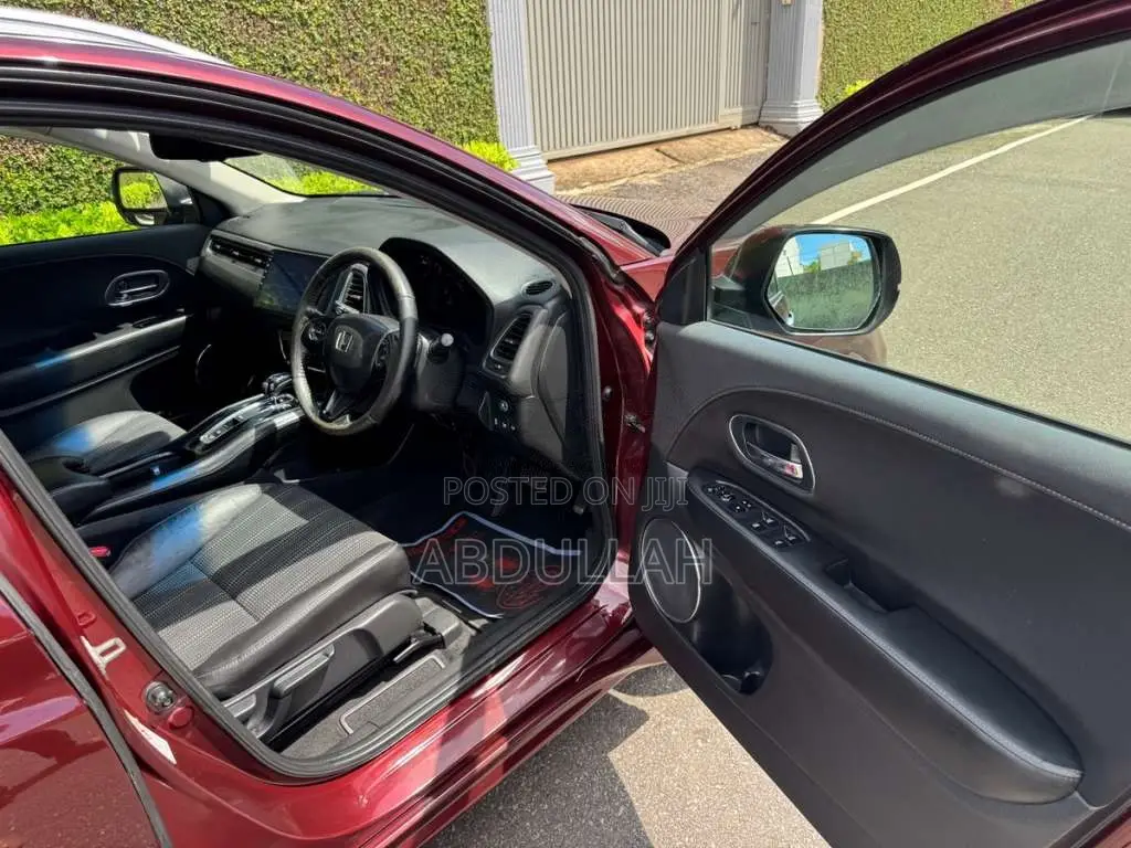 Honda Vezel Z Grade 2014 SUV (Used)