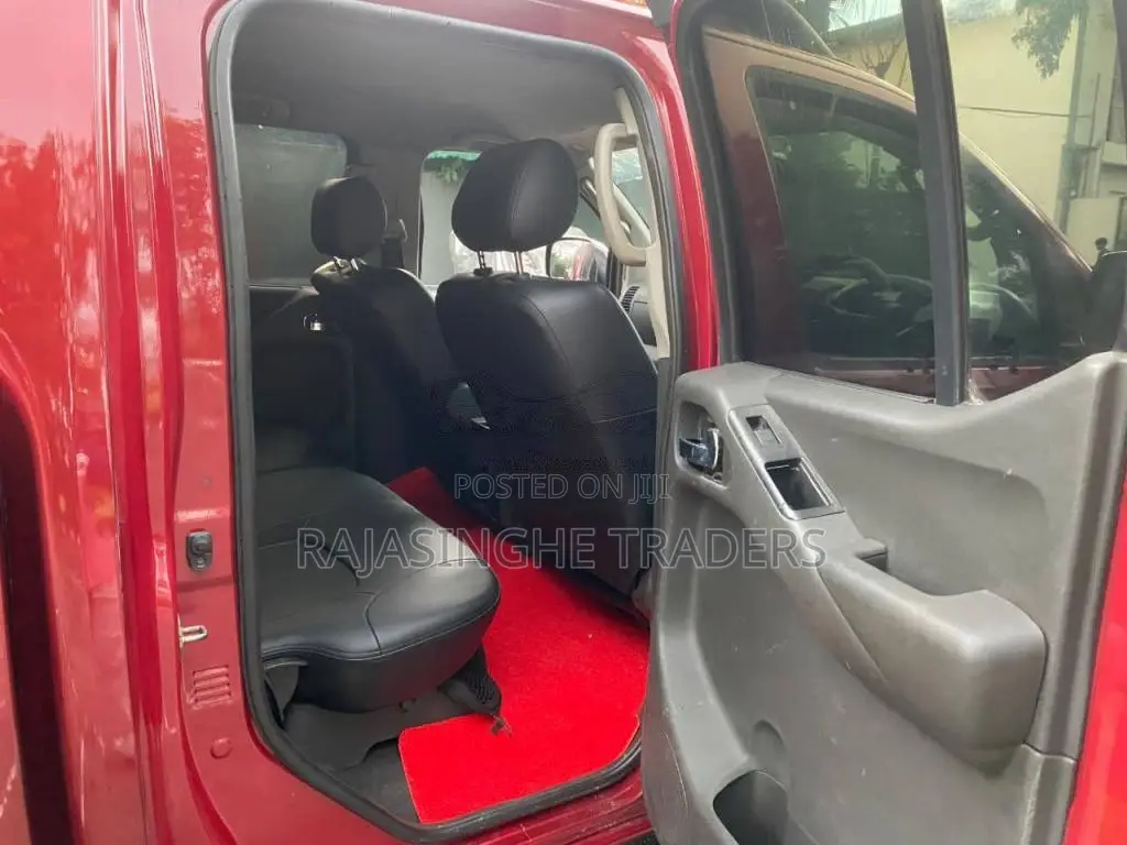 Nissan Navara 2006 Pickup (Used)