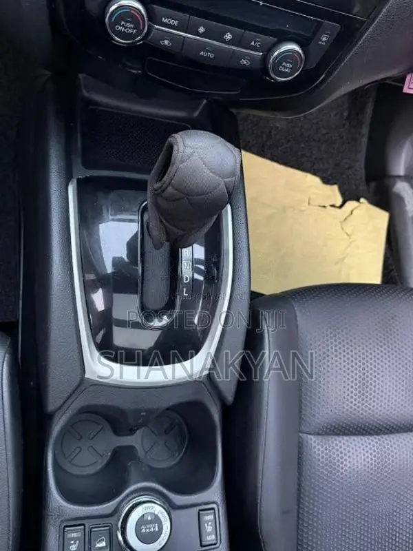 Nissan X-Trail 2016 SUV (Used)