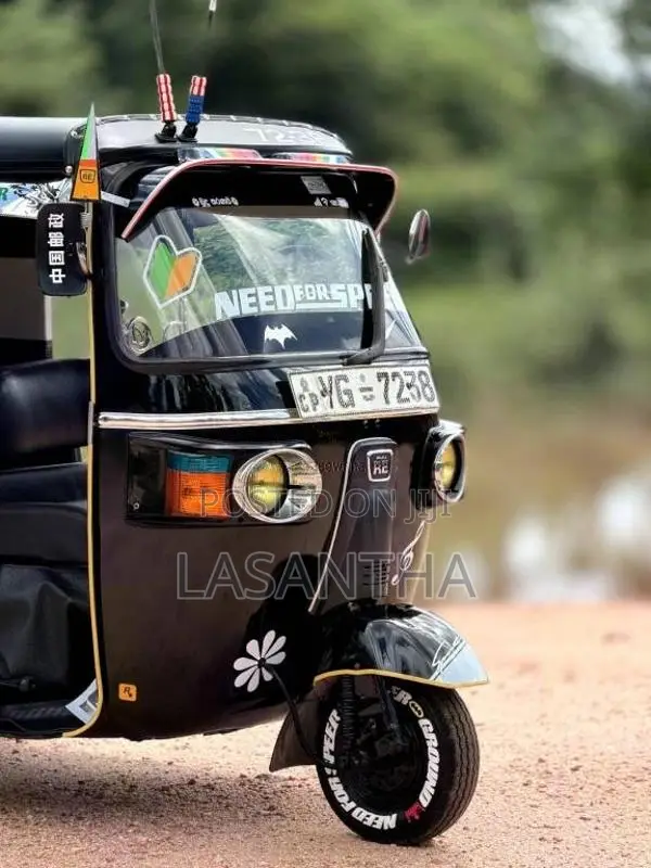 Bajaj RE 205 2011 Three Wheel Unregistered (Recondition)