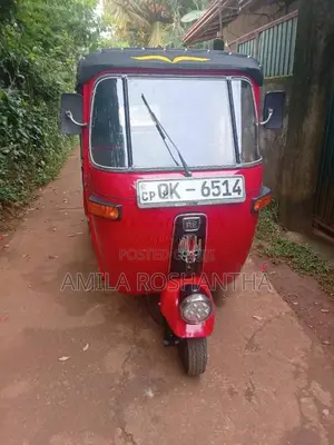 Bajaj 4 stroke 2007 Three Wheel (Used)