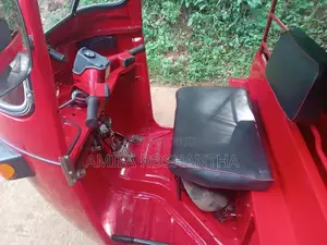 Bajaj 4 stroke 2007 Three Wheel (Used)