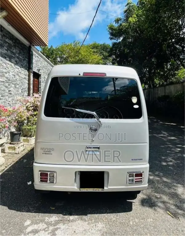 Nissan Clipper Semi Join 2014 Van (Used)