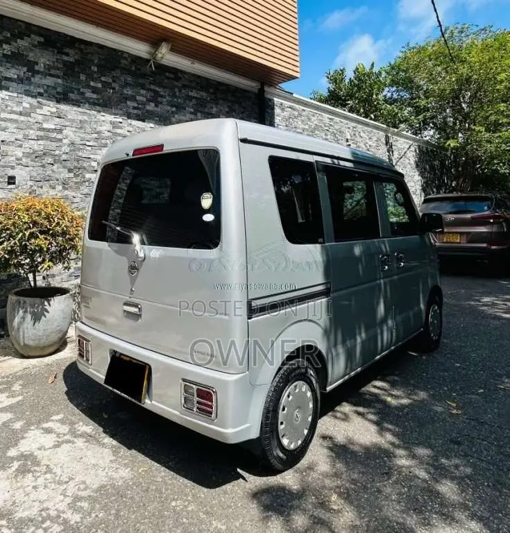 Nissan Clipper Semi Join 2014 Van (Used)
