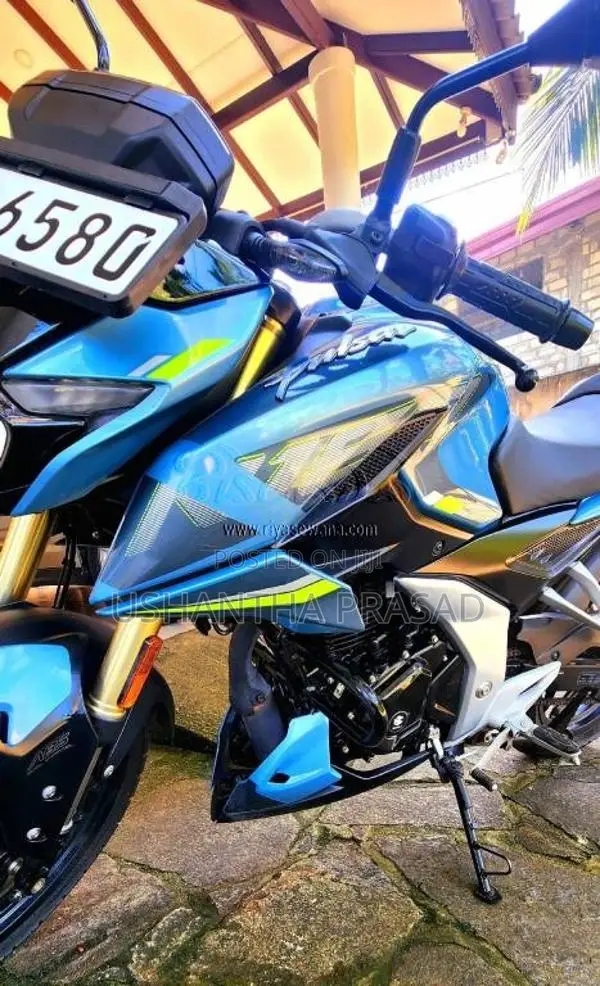 Bajaj N160 2025 Motorbike (Used)