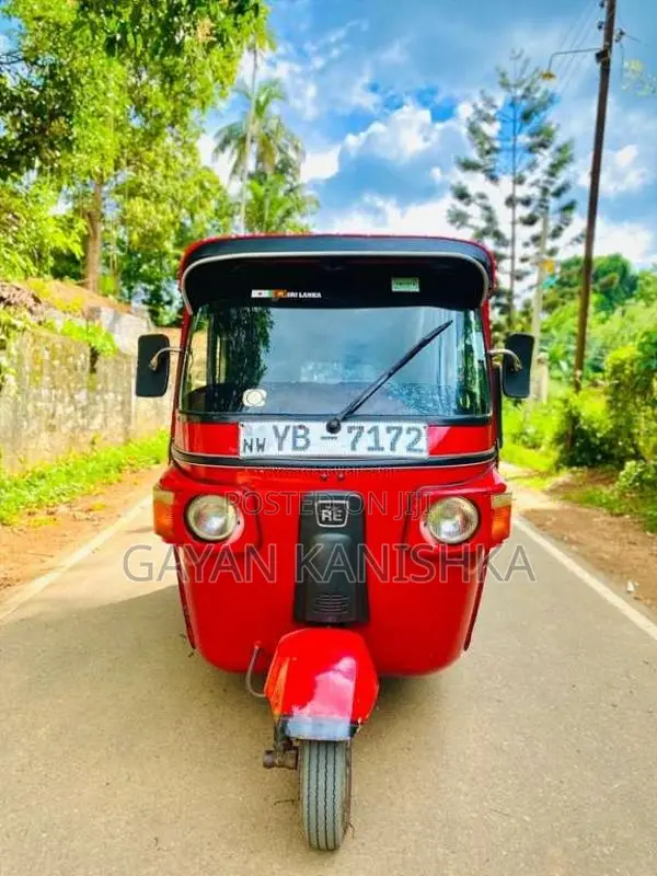 Bajaj 4 Stroke 2010 Three Wheel (Used)