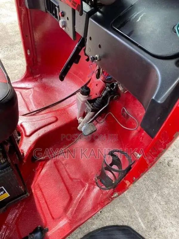 Bajaj 4 Stroke 2010 Three Wheel (Used)