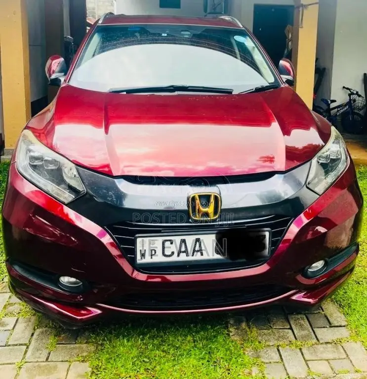 Honda Vezel 2014 SUV (Used)
