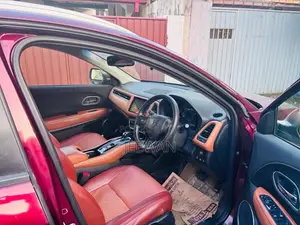 Honda Vezel 2014 SUV (Used)