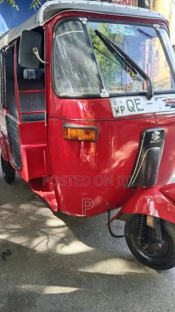 Bajaj RE 2 Stroke 2006 Three Wheel (Used)
