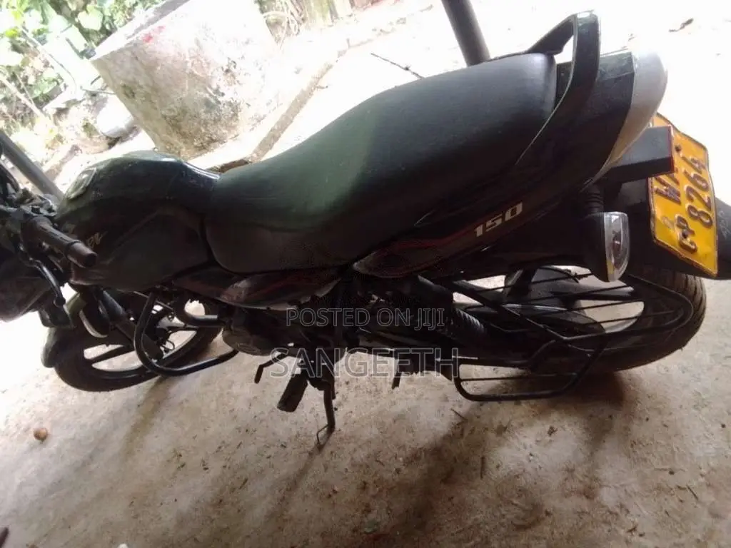 Bajaj Discover 2010 Motorbike (Used)
