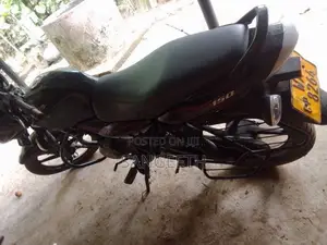 Bajaj Discover 2010 Motorbike (Used)