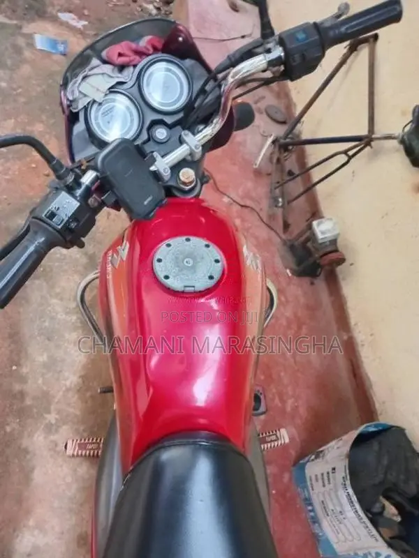 Bajaj Platina 2010 Motorbike (Used)
