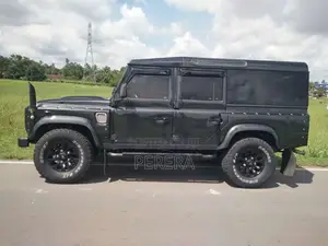 Land-Rover Defender 110 Khan TD5 2005 SUV (Used)