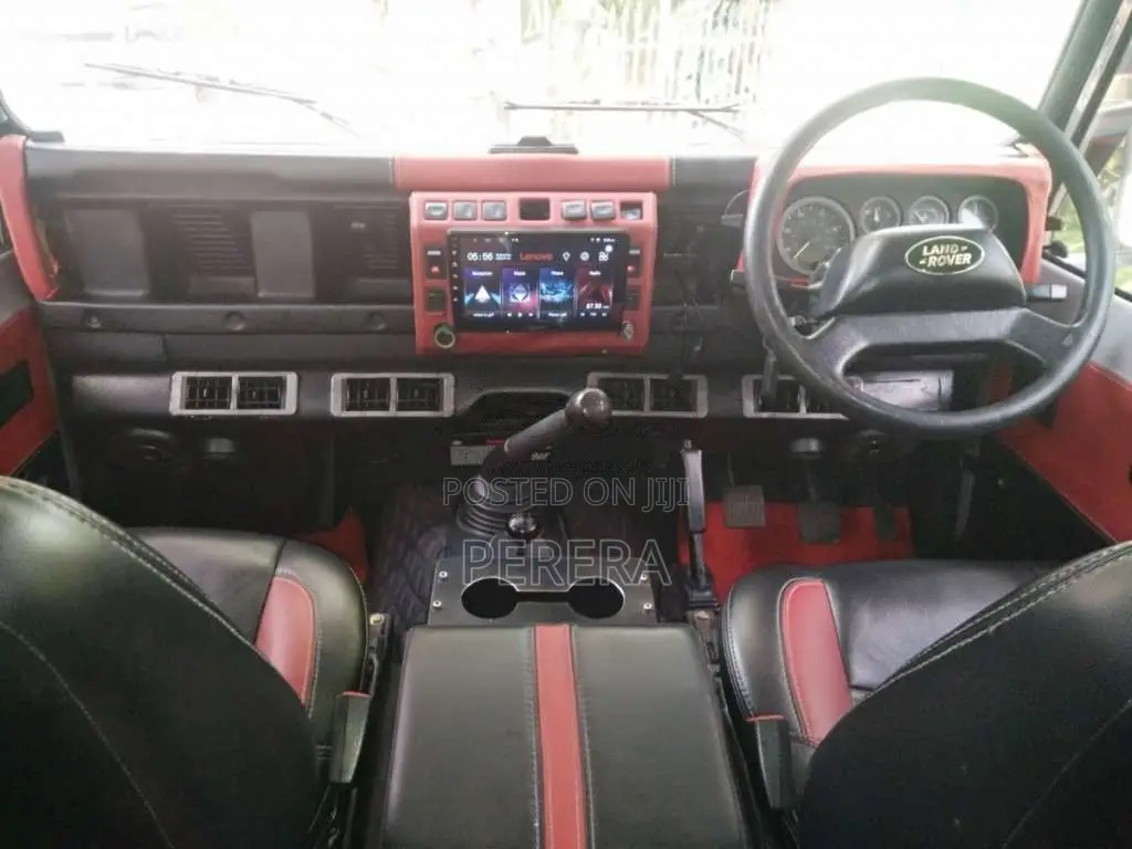 Land-Rover Defender 110 Khan TD5 2005 SUV (Used)