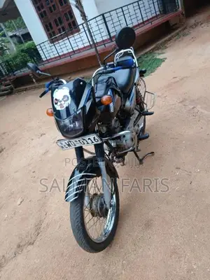 Bajaj CT-100 2011 Motorbike (Used)