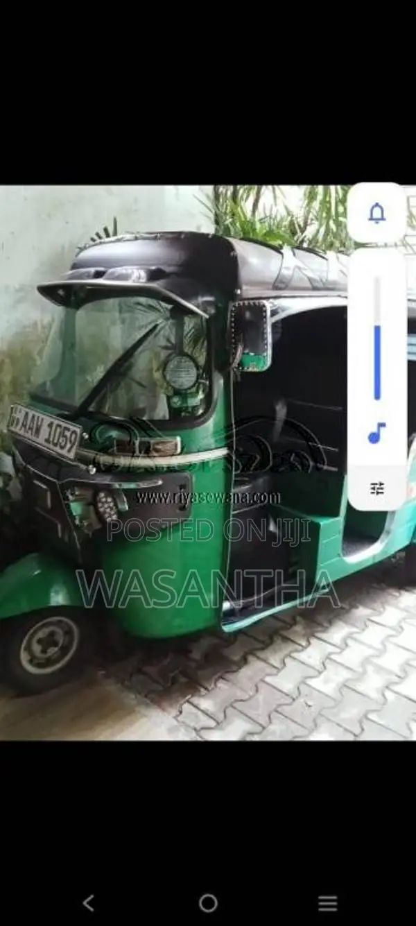 Bajaj Re 2015 Three Wheel (Used)