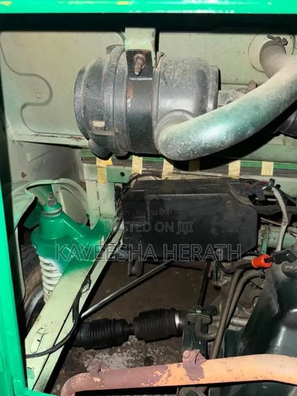 Bajaj 4 Stroke 2012 Three Wheel (Used)
