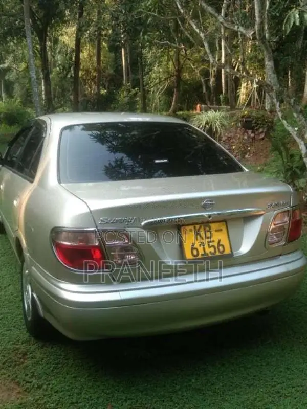 Nissan N16 2002 Car (Used)