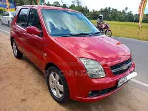 Chevrolet Cruze 2004 Car (Used)
