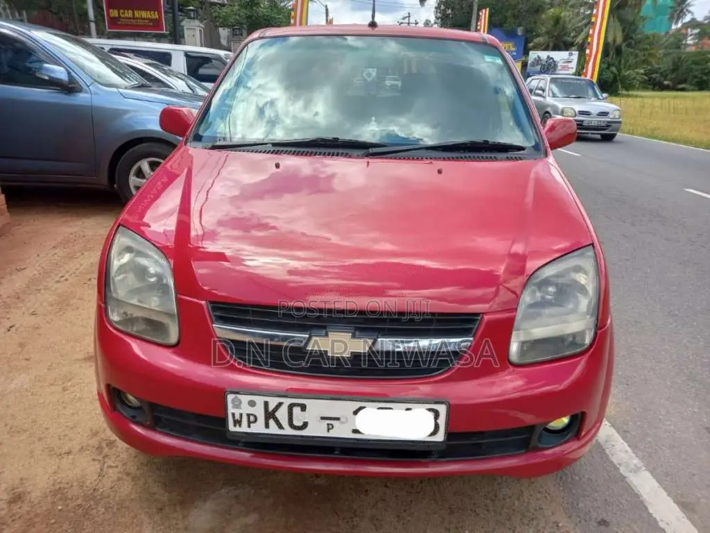 Chevrolet Cruze 2004 Car (Used)