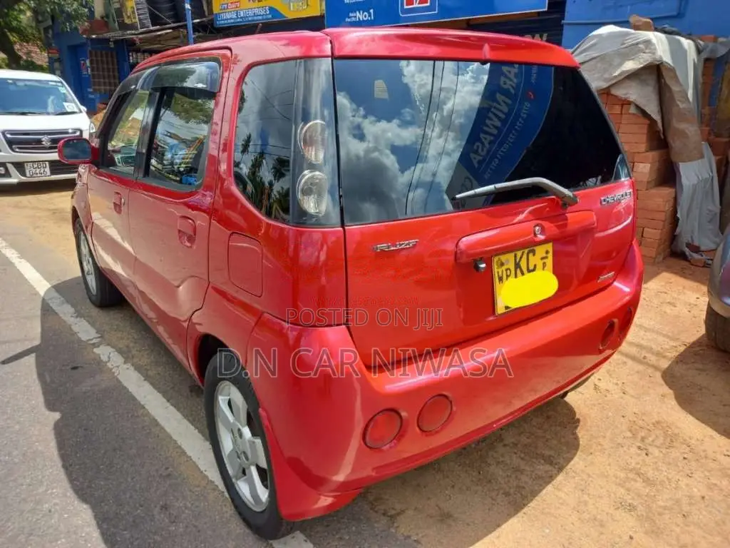 Chevrolet Cruze 2004 Car (Used)