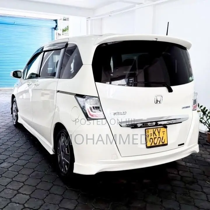 Honda Freed 2013 Car (Used)