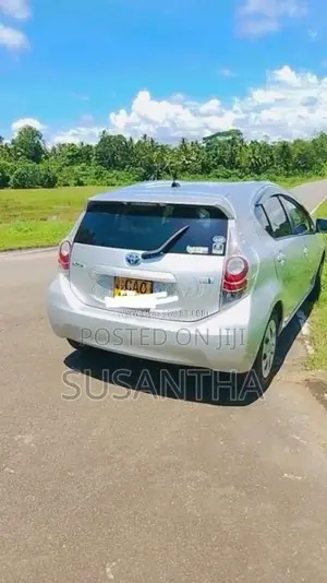 Toyota Aqwa G Grade 2012 Car (Used)