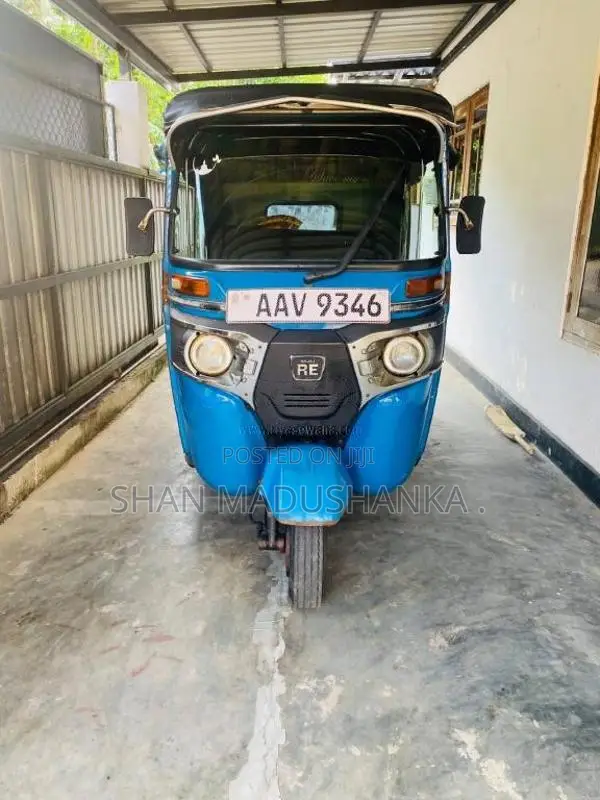 Bajaj Bajaj4 Stroke 2015 Three Wheel (Used)