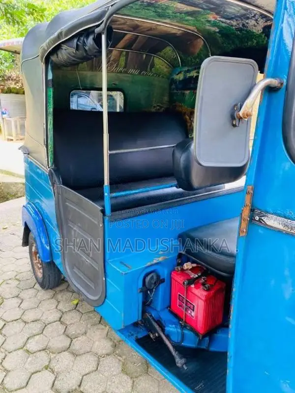 Bajaj Bajaj4 Stroke 2015 Three Wheel (Used)