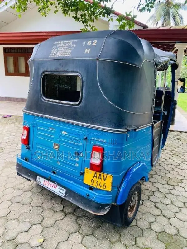 Bajaj Bajaj4 Stroke 2015 Three Wheel (Used)