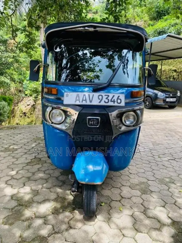 Bajaj Bajaj4 Stroke 2015 Three Wheel (Used)