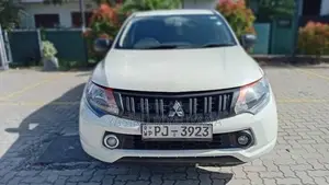 Mitsubishi L200 2017 Pickup (Used)