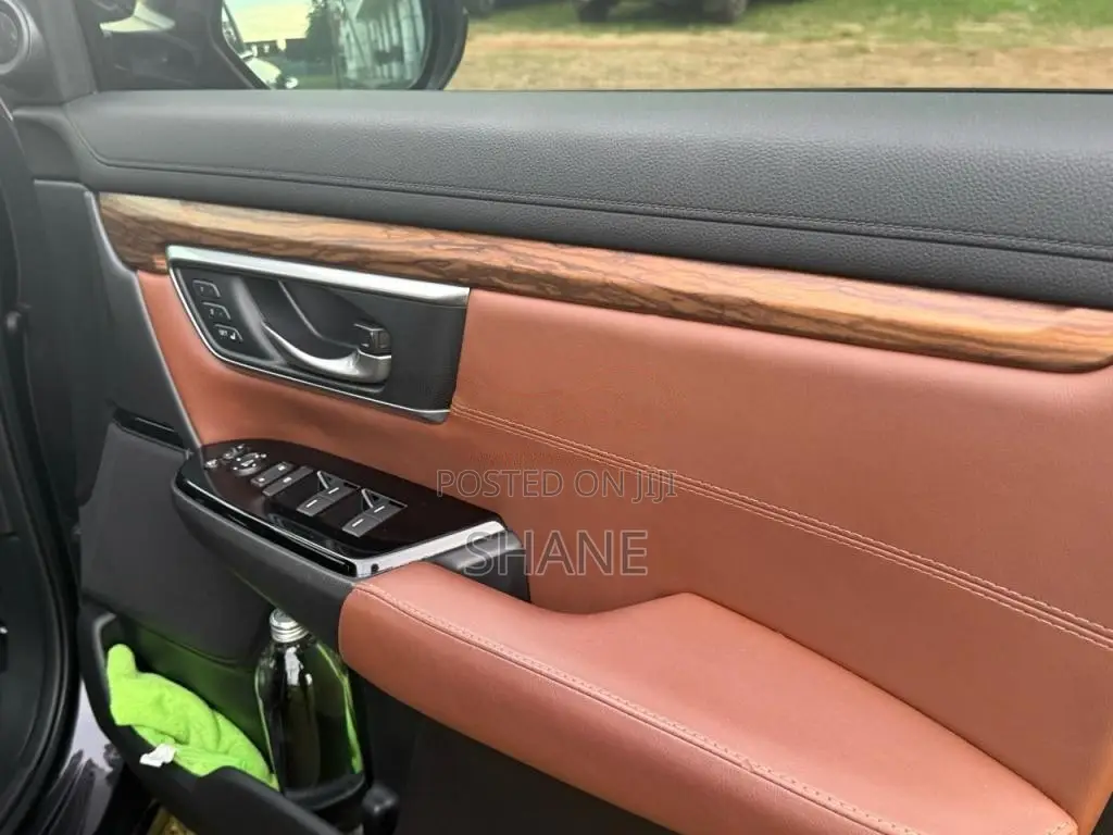 Honda CRV 2018 SUV (Used)