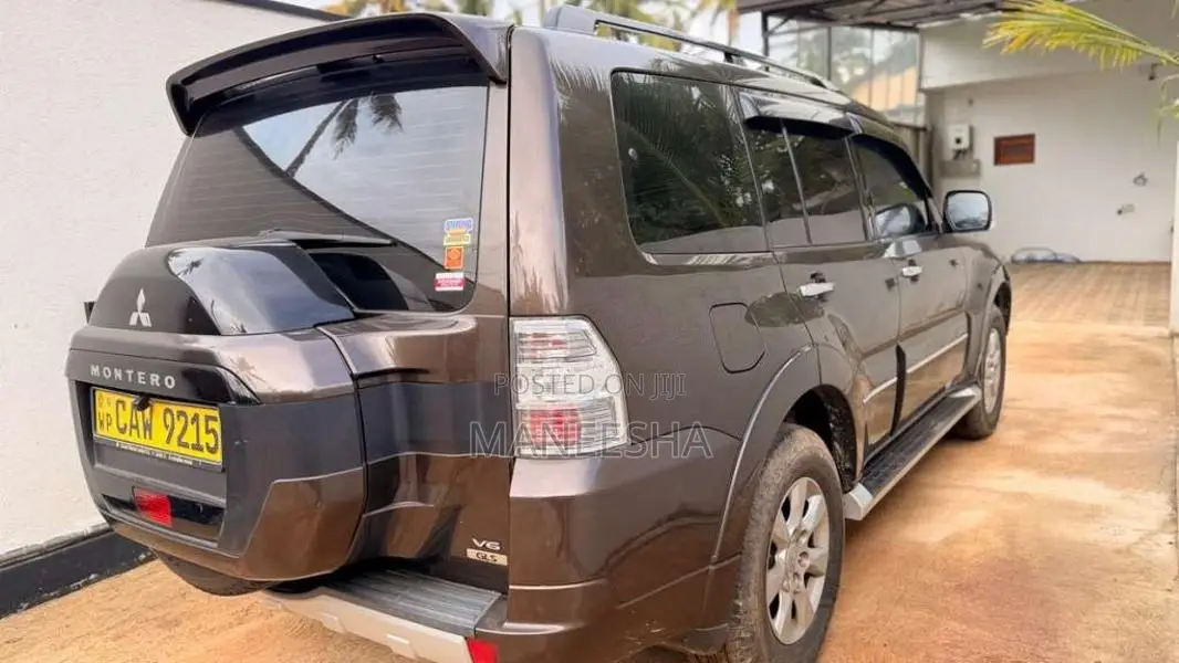 Mitsubishi Montero 2017 SUV (Used)