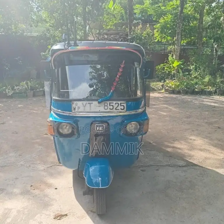Bajaj RE 2011 Three Wheel (Used)
