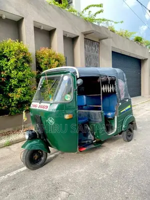 Bajaj RE 1999 Three Wheel (Used)
