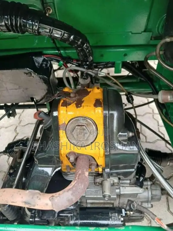 Bajaj 4 Stroke 2013 Three Wheel (Used)
