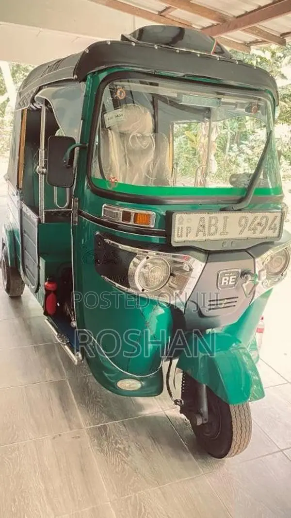 Bajaj RE 2015 Three Wheel (Used)