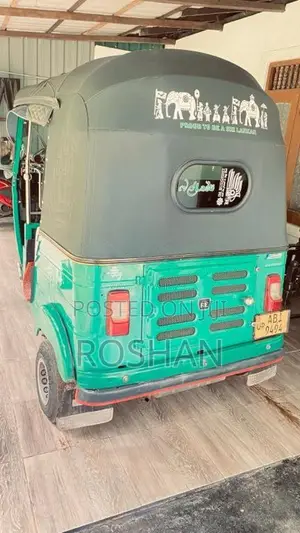 Bajaj RE 2015 Three Wheel (Used)